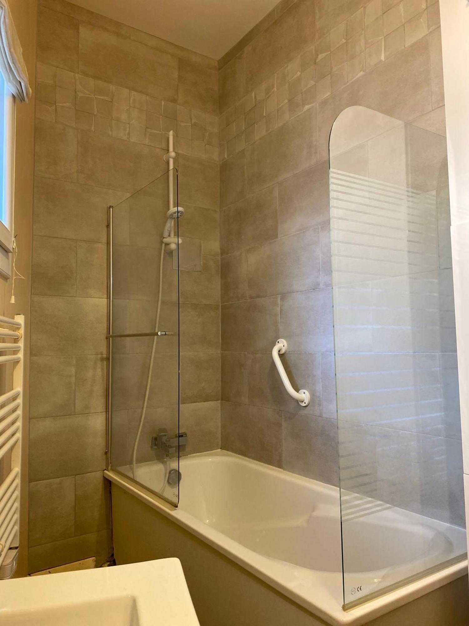 Appartement Coeur Centre Ville Noyon Luaran gambar