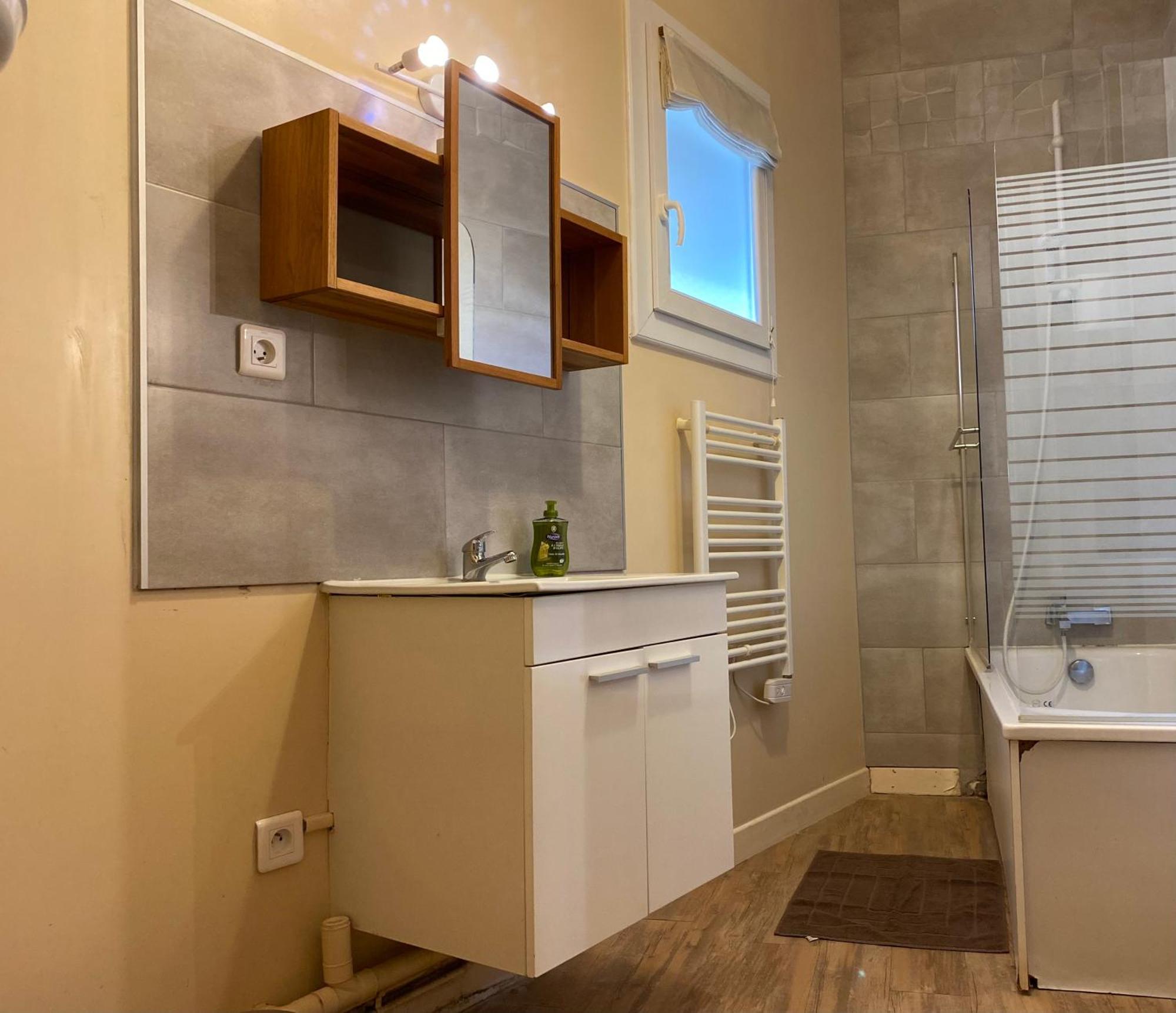 Appartement Coeur Centre Ville Noyon Luaran gambar